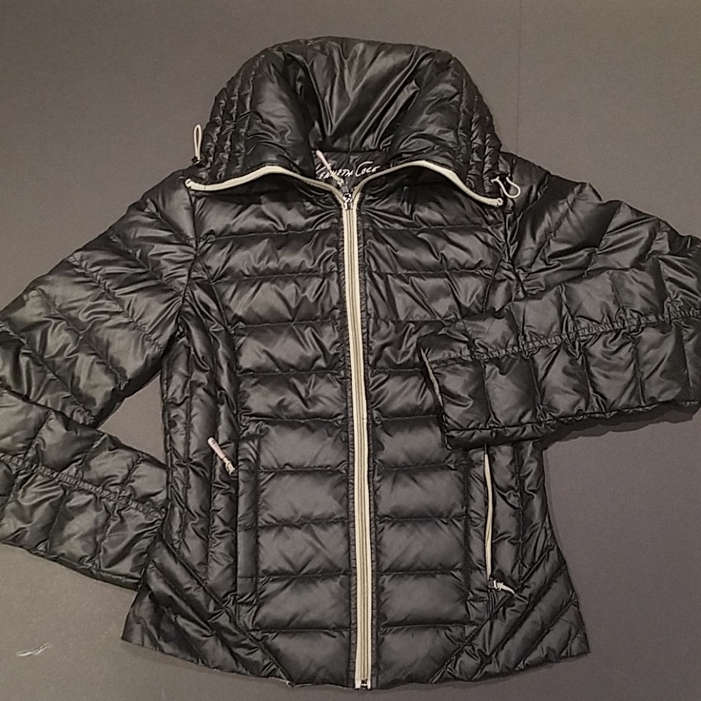 Kenneth Cole light black womens light puffer. Used